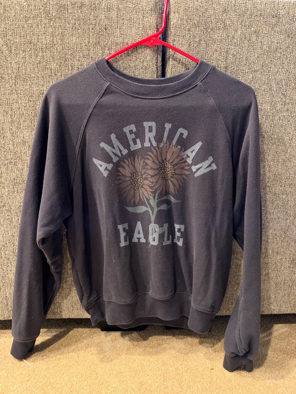 Women’s American Eagle Logo Flower Graphic Sweater Size XS